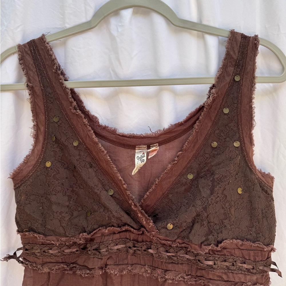 Brown Lace Sleeveless Top